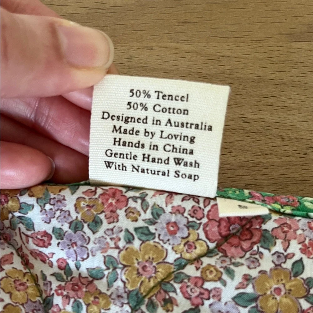 Oak Meadow Floral Quilted Vest - Picture 12 of 13